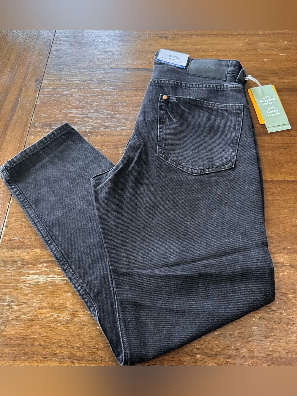 H&M Women’s Boyfriend Low Waist Loose Fit Distressed jeans Size 4